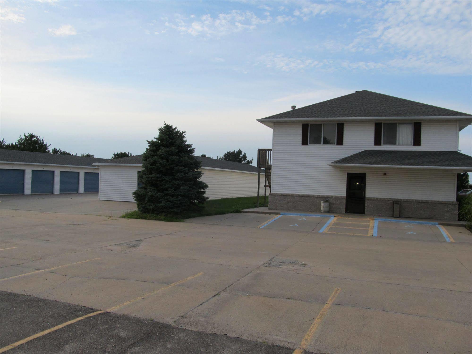 Sunset Inn And Suites Seward Exterior foto