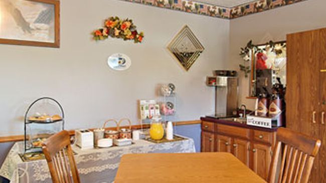 Sunset Inn And Suites Seward Restaurante foto
